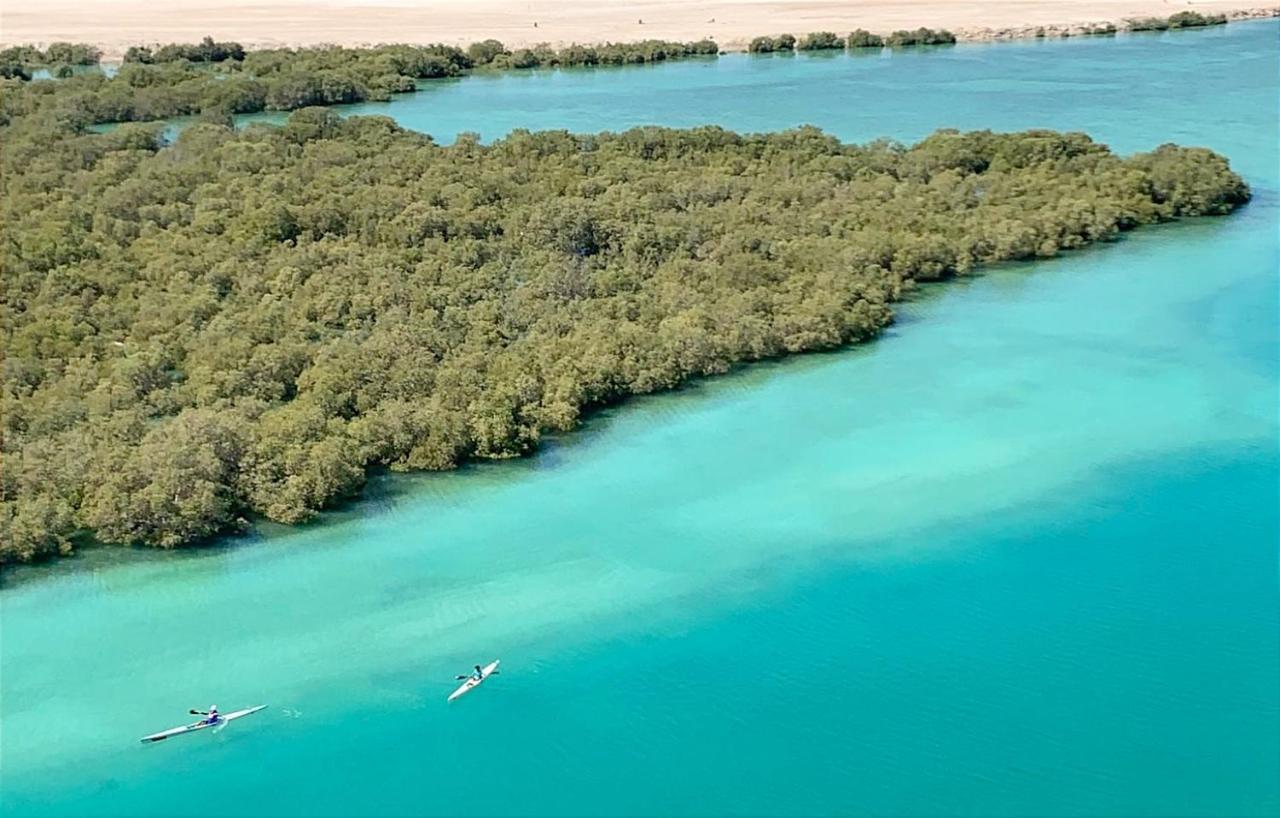 Abu Dhabi Cozy Mangrove View, Seaview 1 Bedroom 1 Partition Apartment Not Hotel Extérieur photo