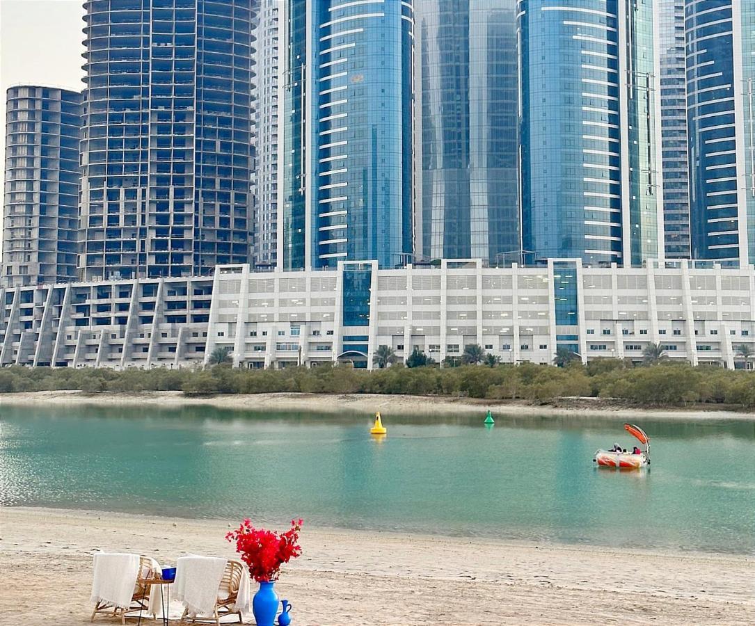 Abu Dhabi Cozy Mangrove View, Seaview 1 Bedroom 1 Partition Apartment Not Hotel Extérieur photo